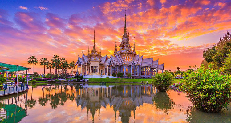 Cколько лететь из Москвы в Таиланд