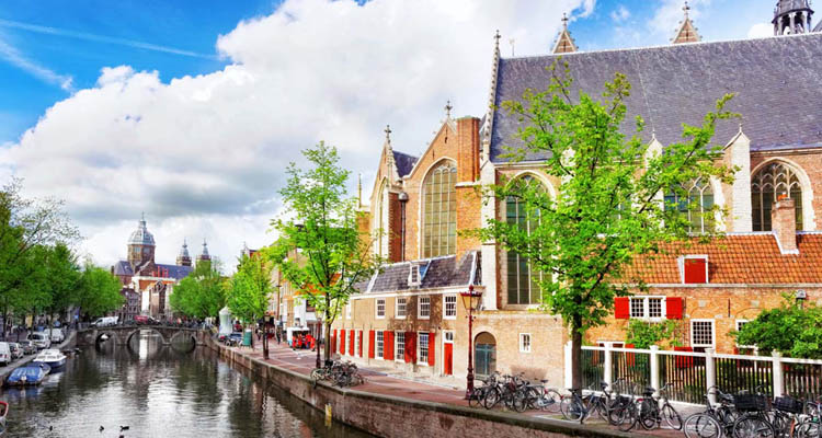 Тур без перелета: Нидерланды, Weekend в Амстердаме, 3 ночи за 49196 на двоих 