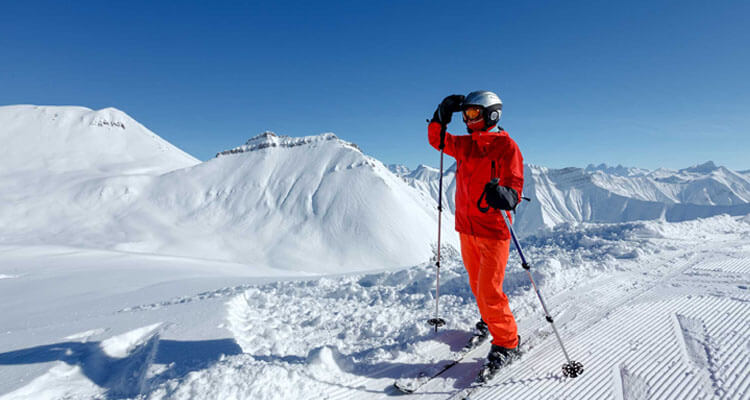 Зимой 2017-2018 годов Аэрофлот будет перевозить лыжное оборудование бесплатно